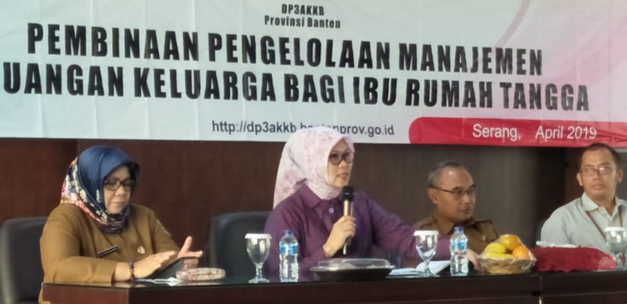 Pembinaan Pengelolaan Manajemen Keuangan Keluarga bagi Ibu Rumah Tangga di Gedung SKPD terpadu Lt 2 KP3B, Serang 8 April 2019